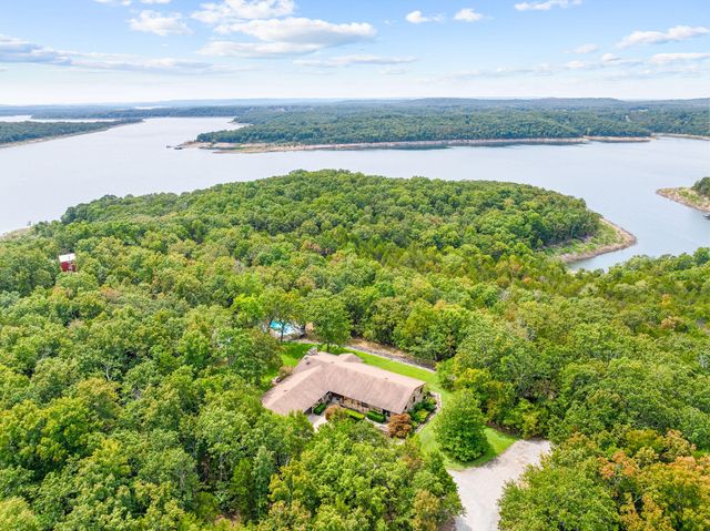 120 Quellhorst Drive, Isabella, MO 65676