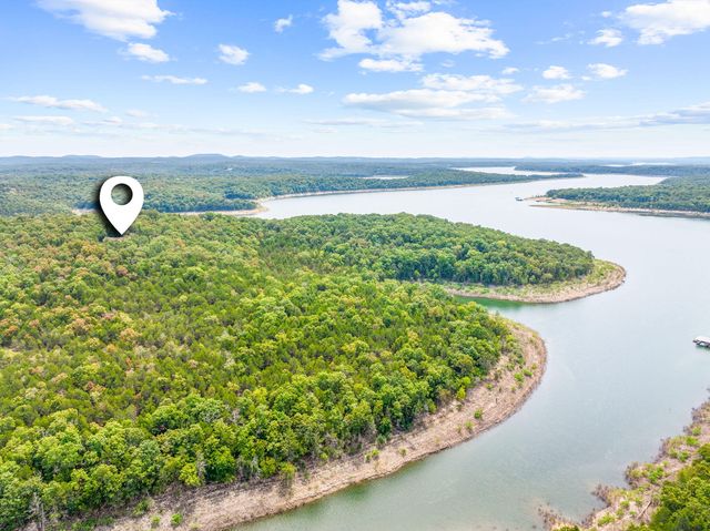 120 Quellhorst Drive, Isabella, MO 65676