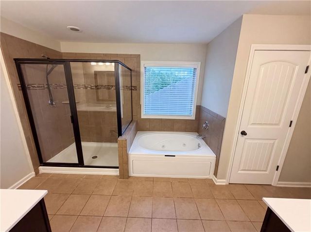 2772 Bluestone Drive SW, Atlanta, GA 30331