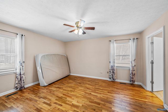 3410 Gault Avenue N, Fort Payne, AL 35967