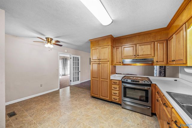 3410 Gault Avenue N, Fort Payne, AL 35967