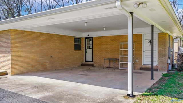 3410 Gault Avenue N, Fort Payne, AL 35967