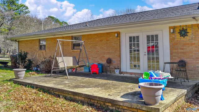 3410 Gault Avenue N, Fort Payne, AL 35967