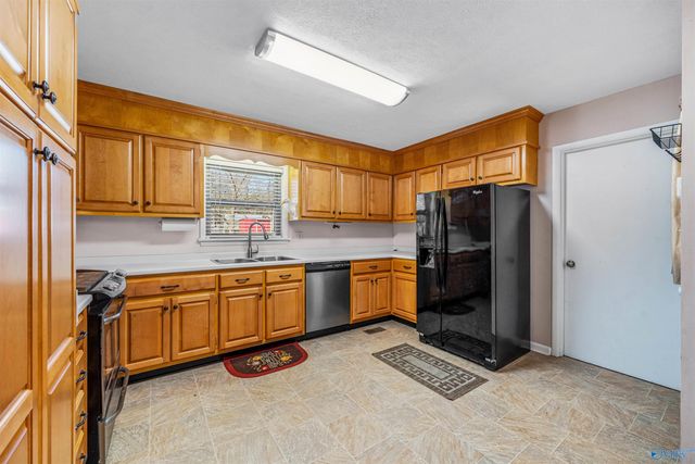 3410 Gault Avenue N, Fort Payne, AL 35967