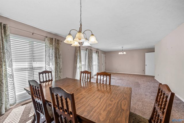 3410 Gault Avenue N, Fort Payne, AL 35967