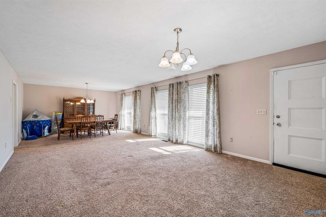 3410 Gault Avenue N, Fort Payne, AL 35967