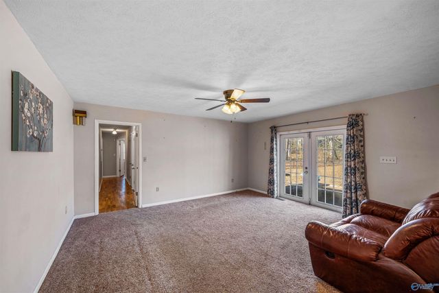 3410 Gault Avenue N, Fort Payne, AL 35967