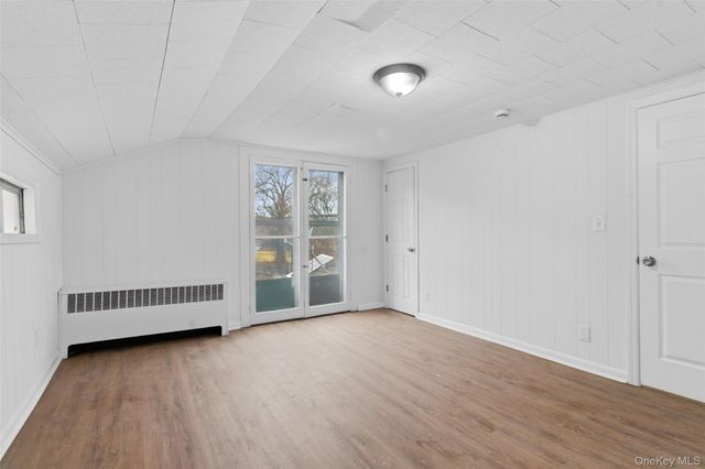 32 N Clover Street, Poughkeepsie, NY 12601