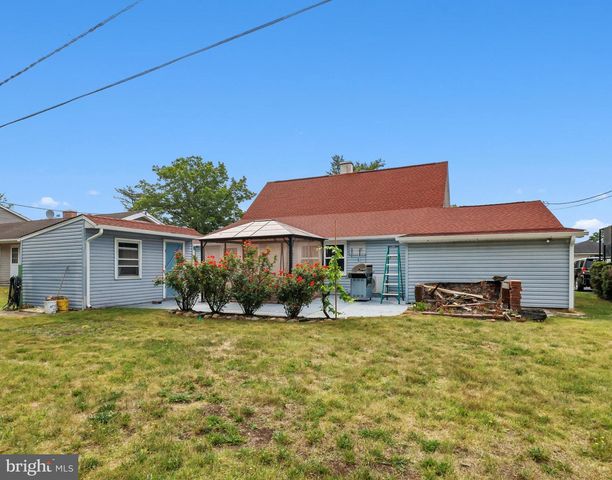 55 BELHURST LN, Willingboro, NJ 08046