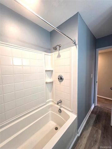 6862 Burr Street, Taylor, MI 48180