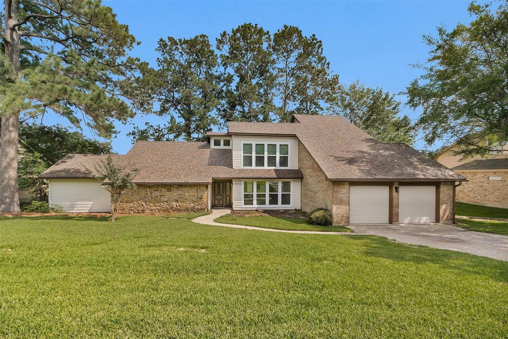 2018 Wickersham Drive, Huntsville, TX 77340