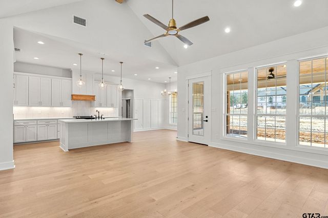 14572 Woodland Creek, Tyler, TX 75706