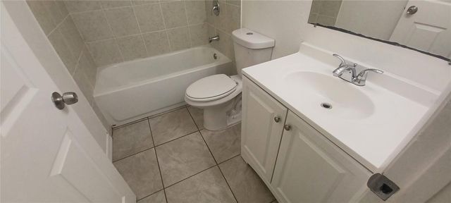 5200 SE 31ST STREET SE D, Ocala, FL 34480