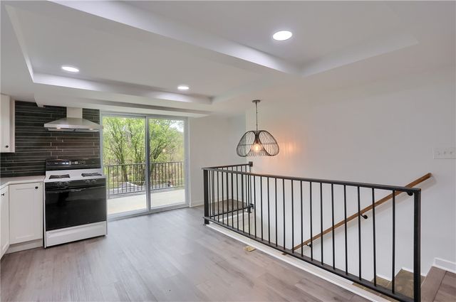 2513 Grove Rd, South Park, PA 15129