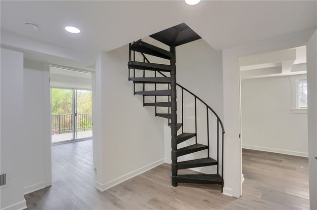2513 Grove Rd, South Park, PA 15129