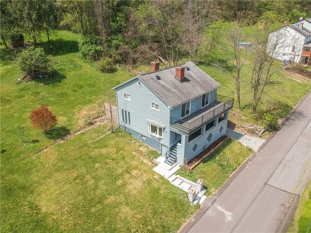 2513 Grove Rd, South Park, PA 15129