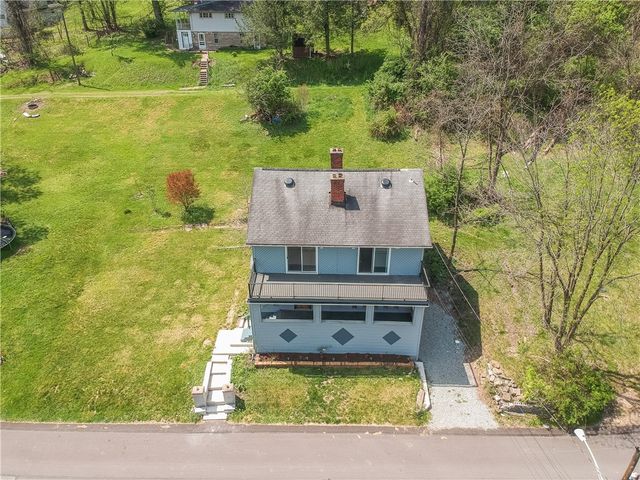 2513 Grove Rd, South Park, PA 15129