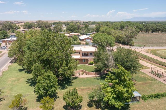 535 TONDRE Road NW, Los Lunas, NM 87031