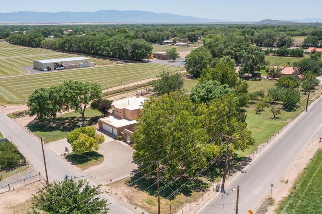 535 TONDRE Road NW, Los Lunas, NM 87031