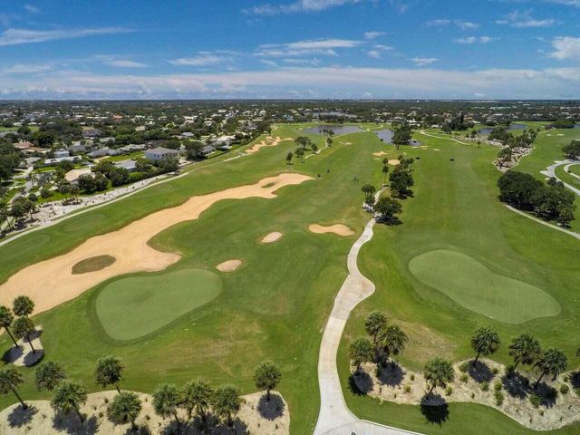 111 Doolen Court 110, North Palm Beach, FL 33408