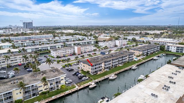 111 Doolen Court 110, North Palm Beach, FL 33408