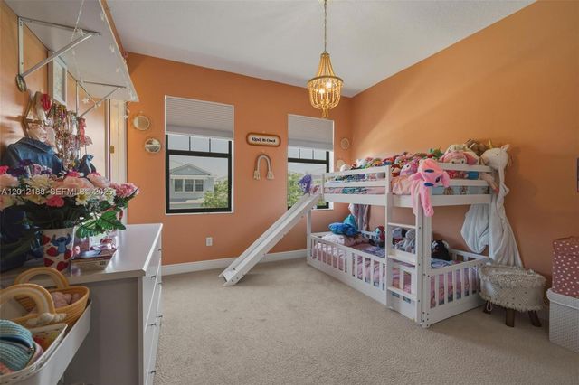 8815 NW 37th Dr, Coral Springs, FL 33065