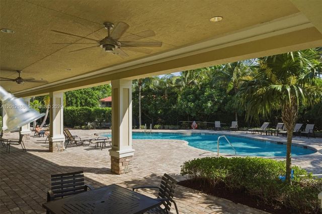 8815 NW 37th Dr, Coral Springs, FL 33065