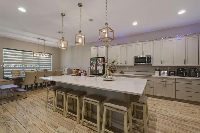 8815 NW 37th Dr, Coral Springs, FL 33065