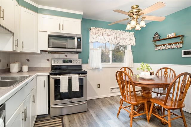 19 Del Verde Rd, Gates, NY 14624