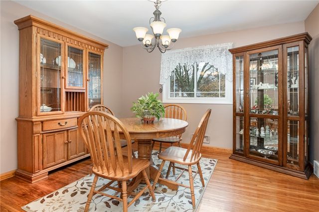 19 Del Verde Rd, Gates, NY 14624