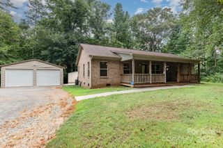 1009 James Street, Charlotte, NC 28216