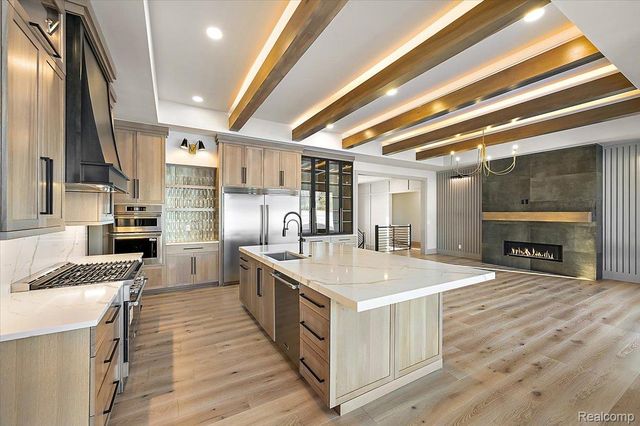 67736 Overlook Trail, Washington Township, MI 48095