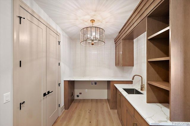 67736 Overlook Trail, Washington Township, MI 48095