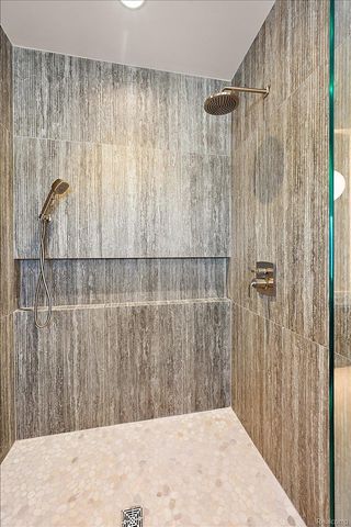 67736 Overlook Trail, Washington Township, MI 48095