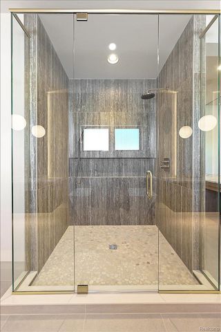 67736 Overlook Trail, Washington Township, MI 48095