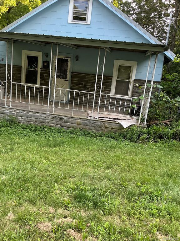 11 Smith Street, Monticello, NY 12701