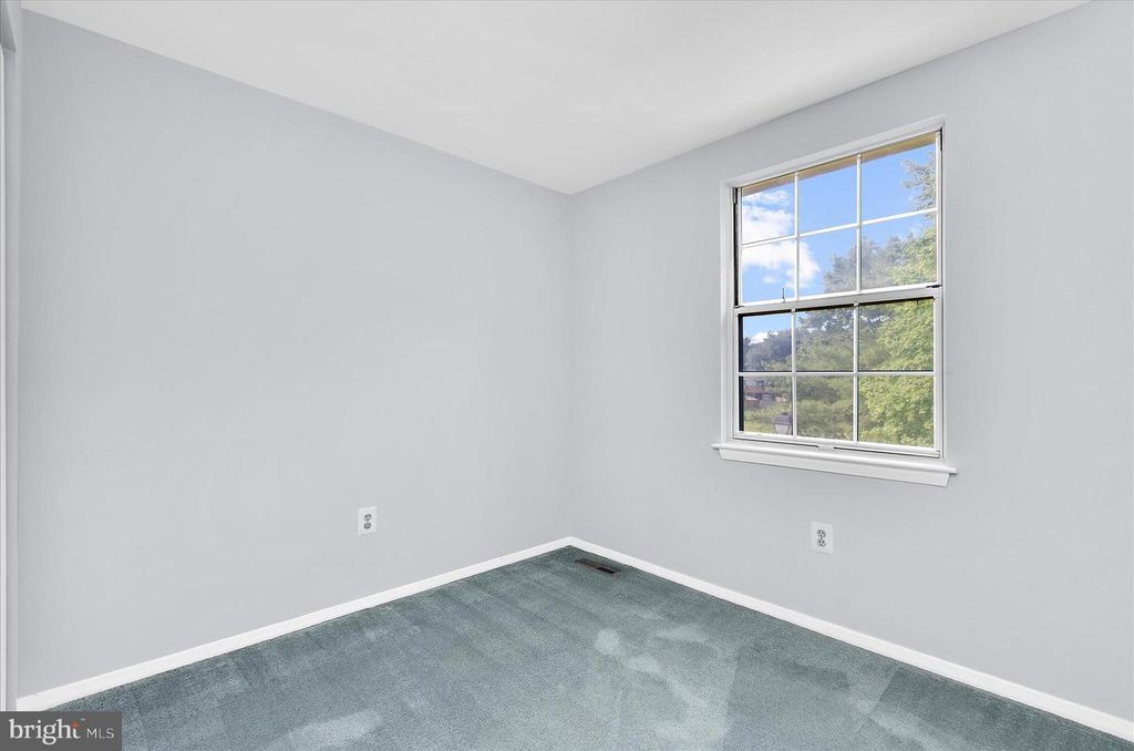 Image 21 of property listing at 1066 SAYBROOK HARBOUR, Pasadena, MD 21122