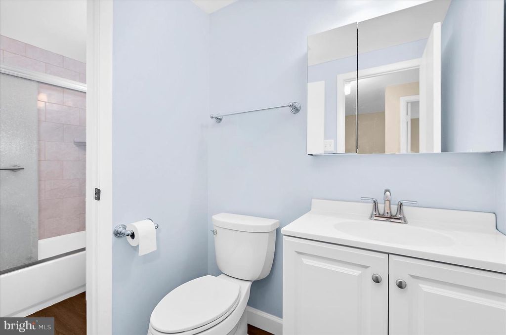 Image 29 of property listing at 1066 SAYBROOK HARBOUR, Pasadena, MD 21122