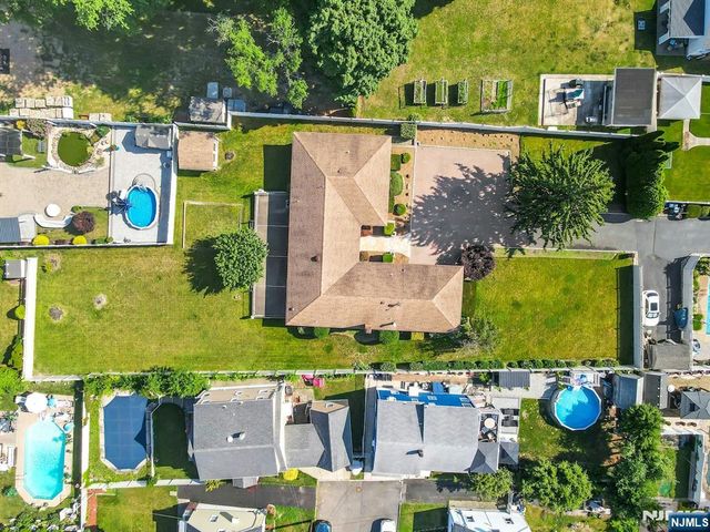 733 1st Street, Lyndhurst, NJ 07071
