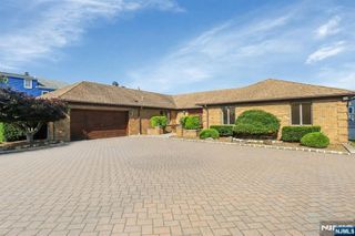 733 1st Street, Lyndhurst, NJ 07071