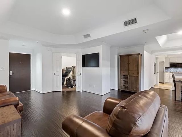 5909 Luther Lane 1902, Dallas, TX 75225