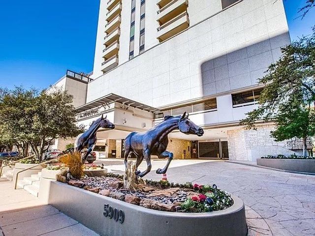 5909 Luther Lane 1902, Dallas, TX 75225