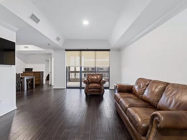 5909 Luther Lane 1902, Dallas, TX 75225