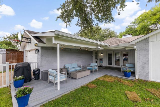 7830 La Sobrina Drive, Dallas, TX 75248