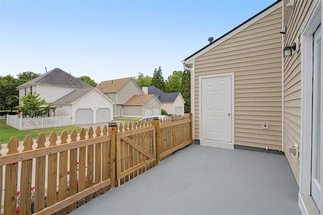 4709 Liberty Square Drive, Acworth, GA 30101