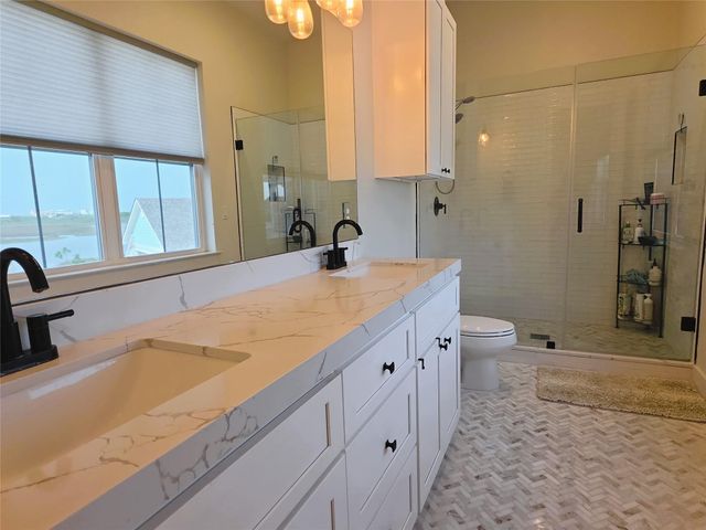 9822 Tulum Court, Galveston, TX 77554