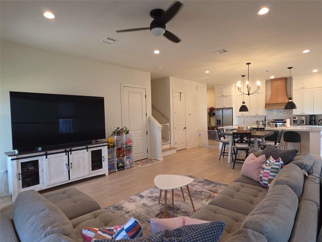 9822 Tulum Court, Galveston, TX 77554