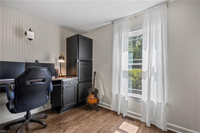 2412 Benefit RD, Chesapeake, VA 23322