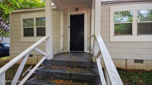 3032 Windsor Avenue, Jackson, MS 39216