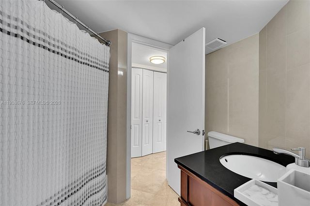 10501 W Broward Blvd 311, Plantation, FL 33324